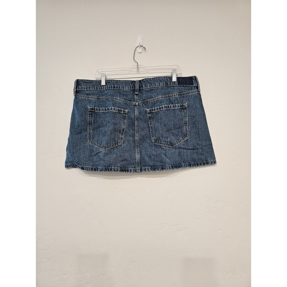 Hollister Women's Mini Demin Skirt Size W33 NWT - Picture 3 of 6